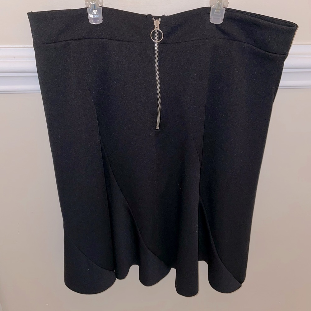‼️Coming Soon‼️Black Quarter-zip Skirt